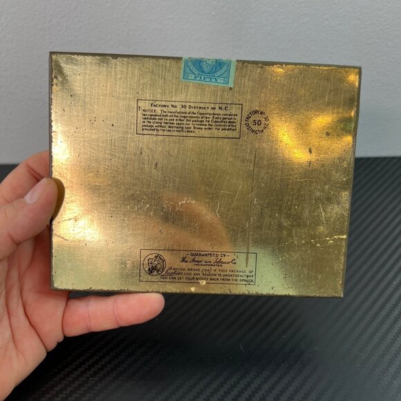 Vintage Lucky Strike Cigarette Metal Tin Flat Fifties Green Red Gold Stamp - Picture 4 of 11